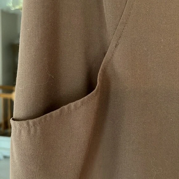 Talbots - Beautiful Brown Buttoned Dress - Size 12 Petite - Picture 5 of 16